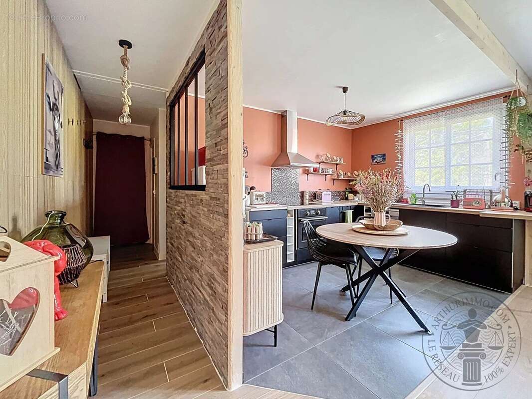 Appartement à DOURDAN