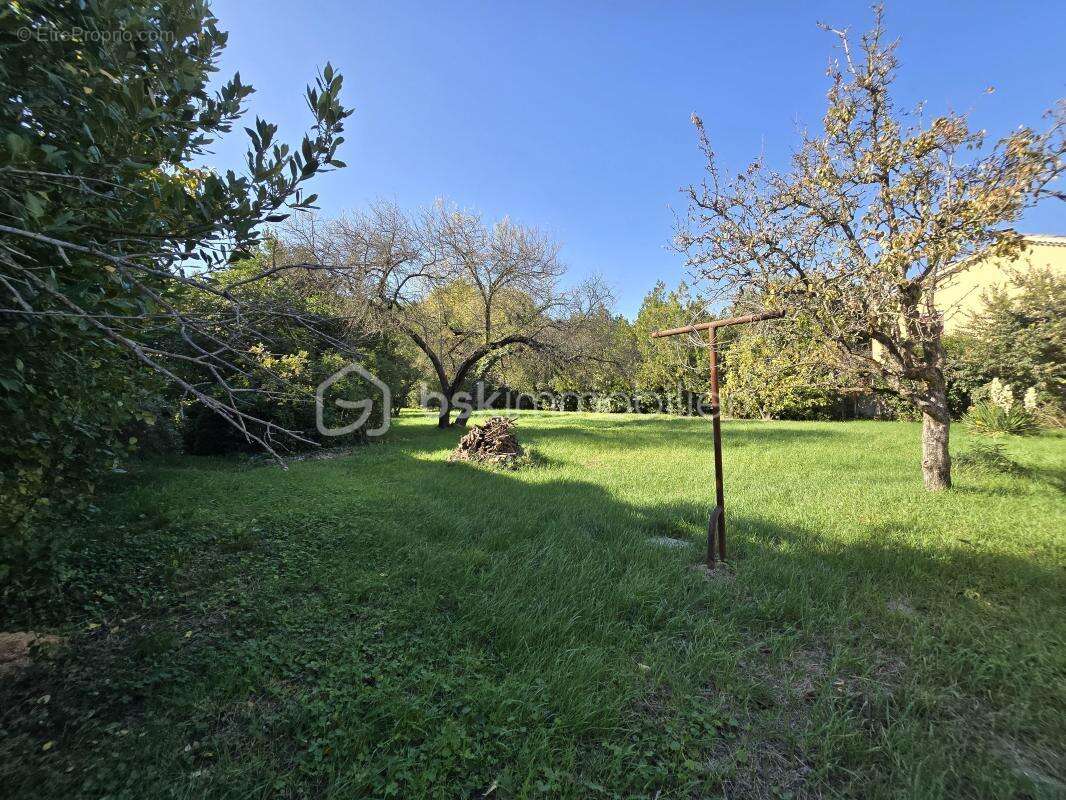 Appartement à LE TEIL