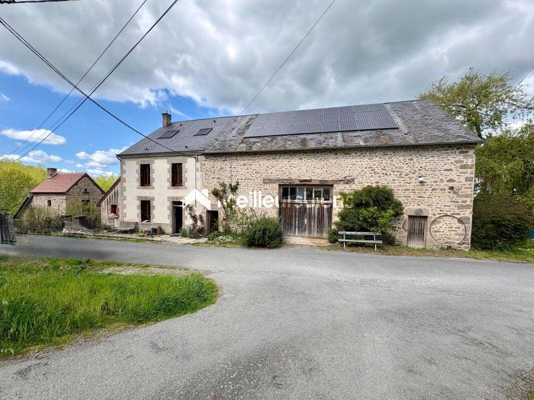 Maison à CHATELUS-MALVALEIX