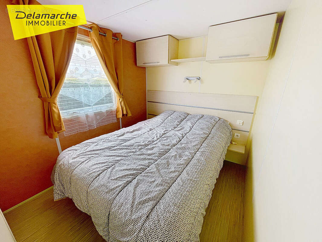 Maison à MONTMARTIN-SUR-MER