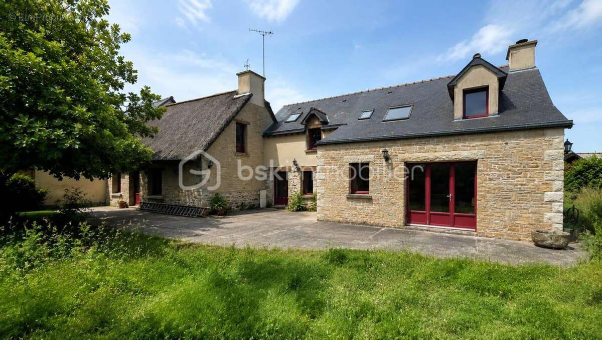 Maison à HIREL