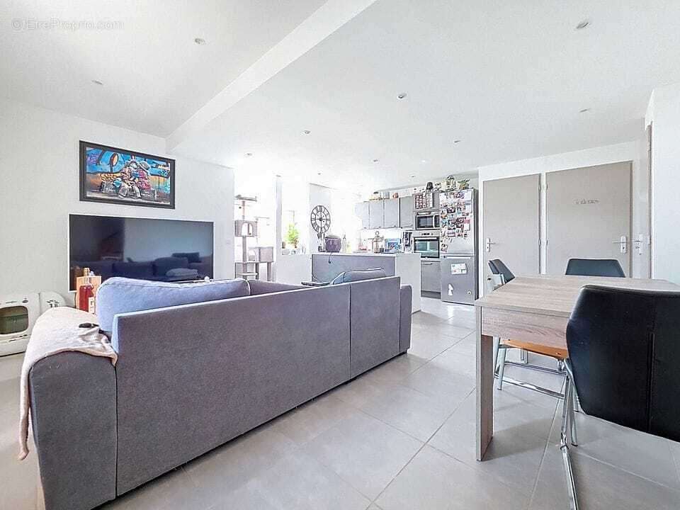 Appartement à MOIDIEU-DETOURBE