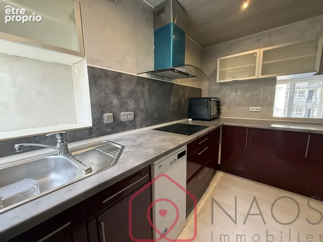 Nouveauté & exclusivité  appartement avec balcons en centre-ville - photo 4