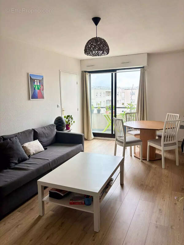 Appartement à LYON-8E