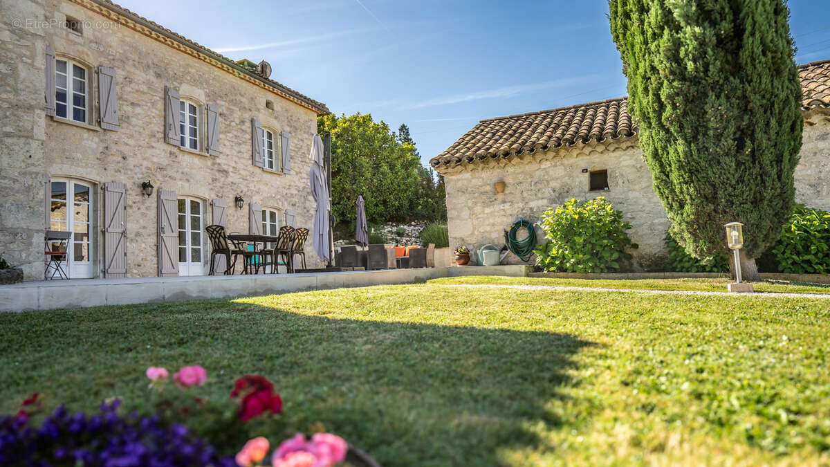 Maison à TREJOULS