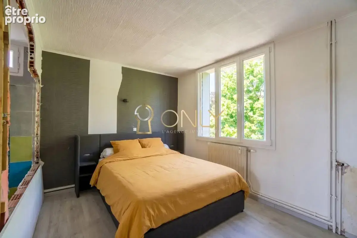 Trévoux - Appartement - T2 - 50 m² - Balcon - photo 4