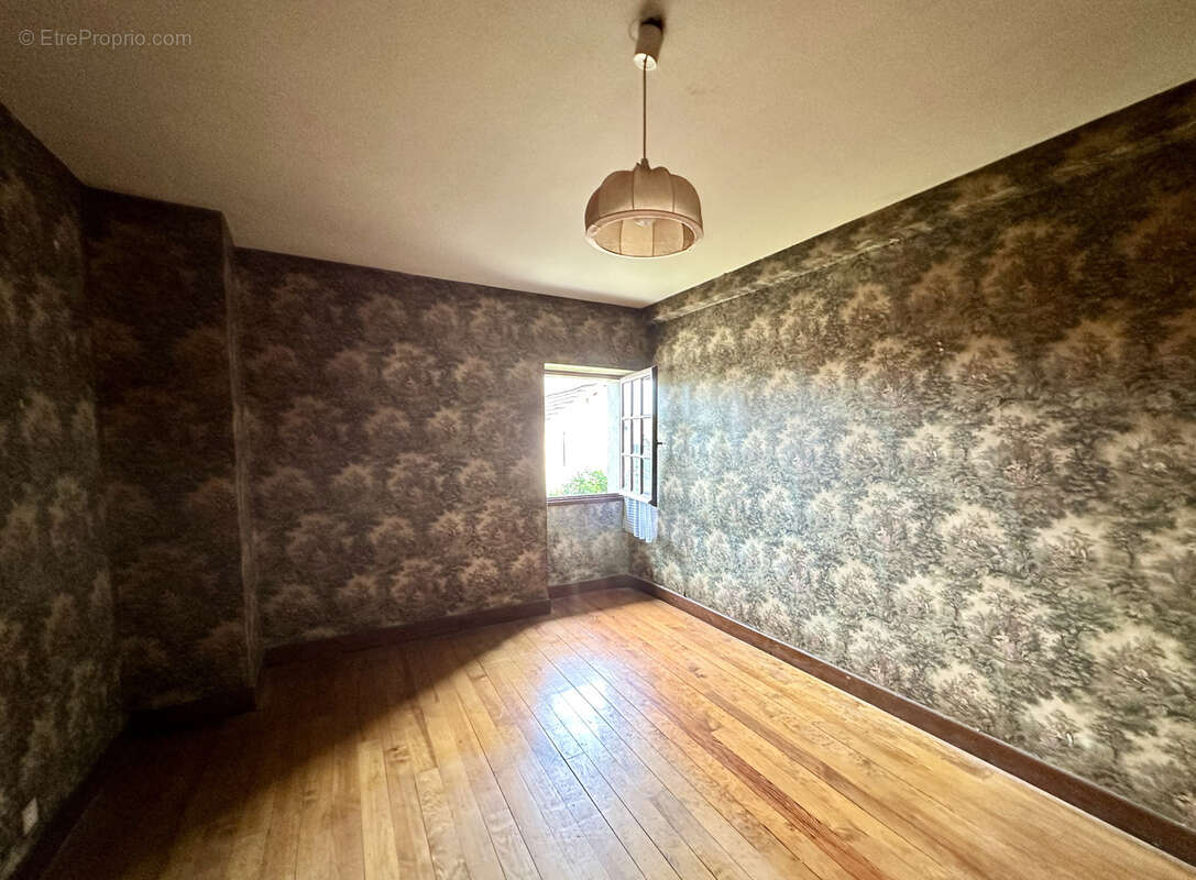 Maison à AUTEVIELLE-SAINT-MARTIN-BIDEREN