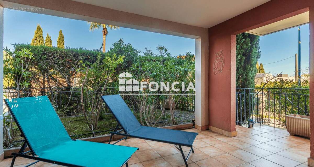 Appartement à LA CROIX-VALMER