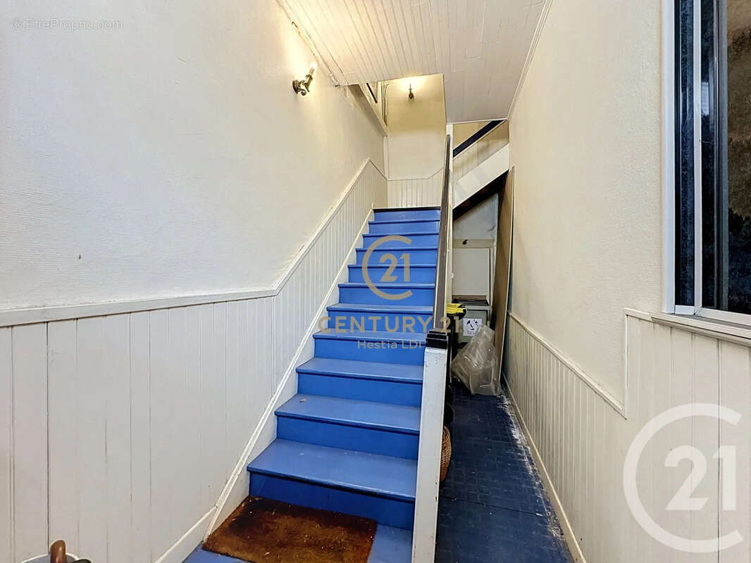 Maison 113 m² à Givors  - photo 13