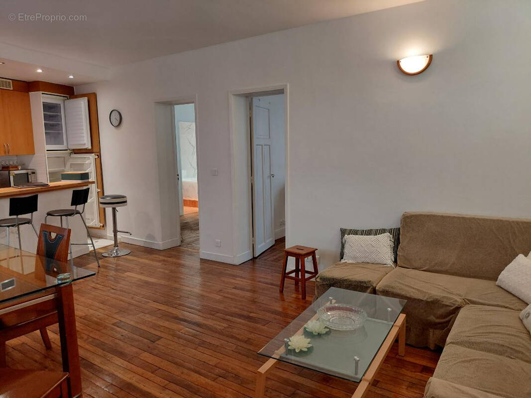 Appartement à AUBERVILLIERS