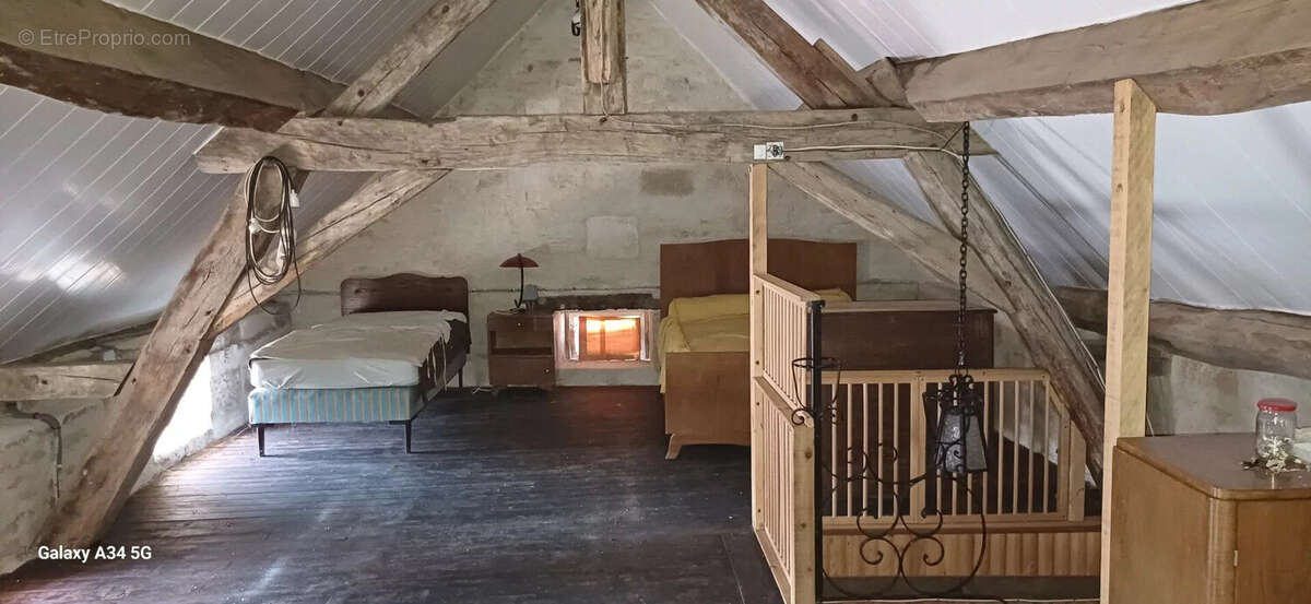 Maison 179 m² à Lezinnes  - photo 5