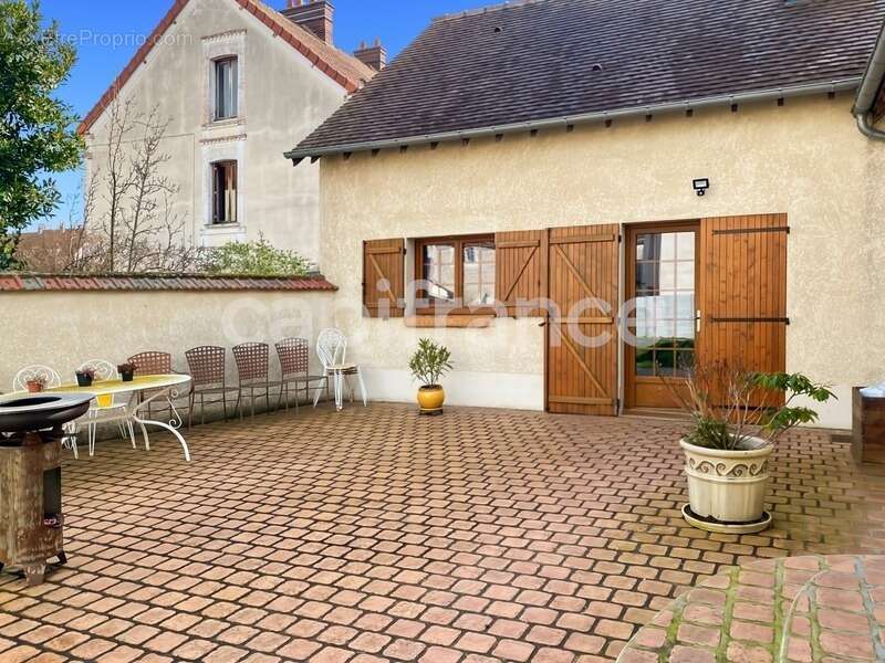 Maison à MANTES-LA-VILLE