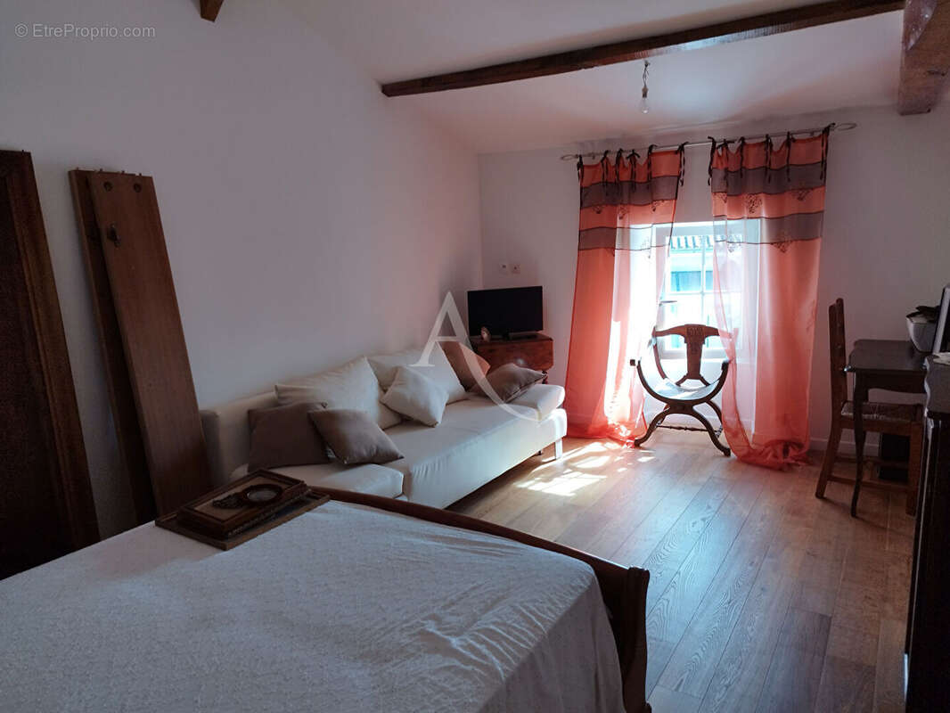 Floirac  Maison 3 pièces de 84 m² - photo 11