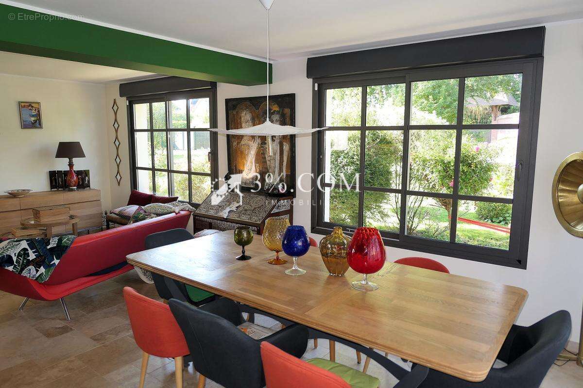 Maison à SAINT-REMY-BOSCROCOURT