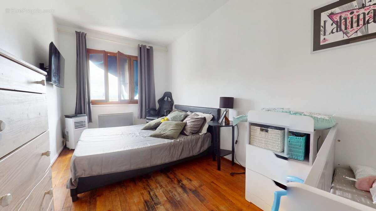 Appartement à LYON-5E