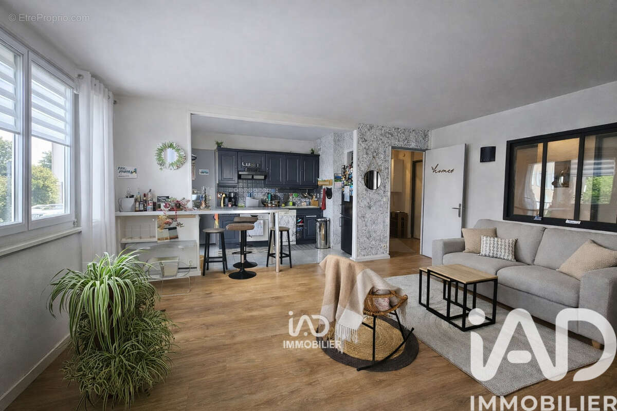 Photo 2 - Appartement à ARPAJON