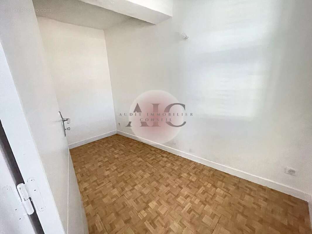 Appartement à SEILLANS