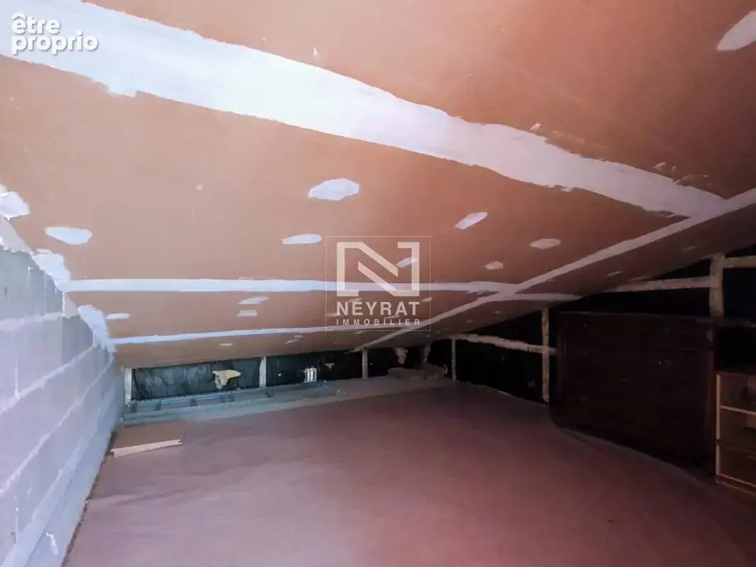 Draguignan -  appartement lumineux avec potentiel 2 chambres - photo 9
