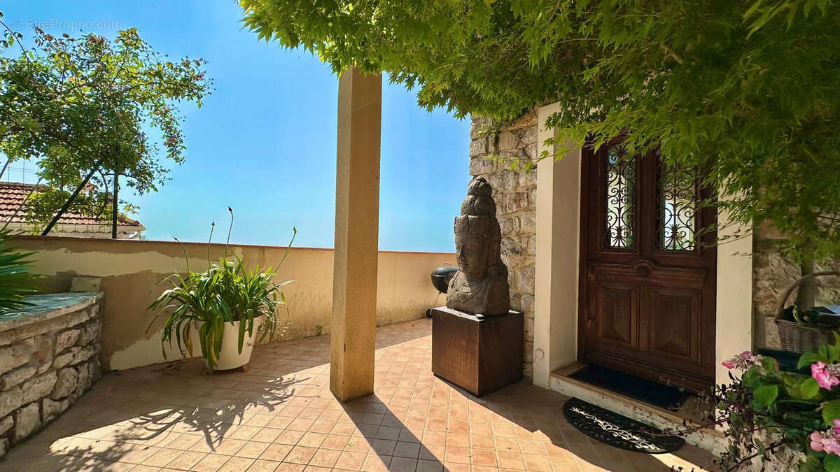 Maison à LA TURBIE