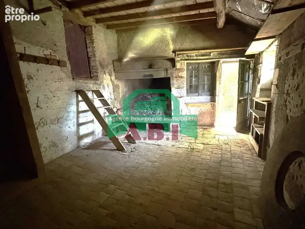 58, à 10mns Clamecy dans le charmant village de Asnois Propriété en pierre de pays avec dépendances sur 510m2 - photo 12