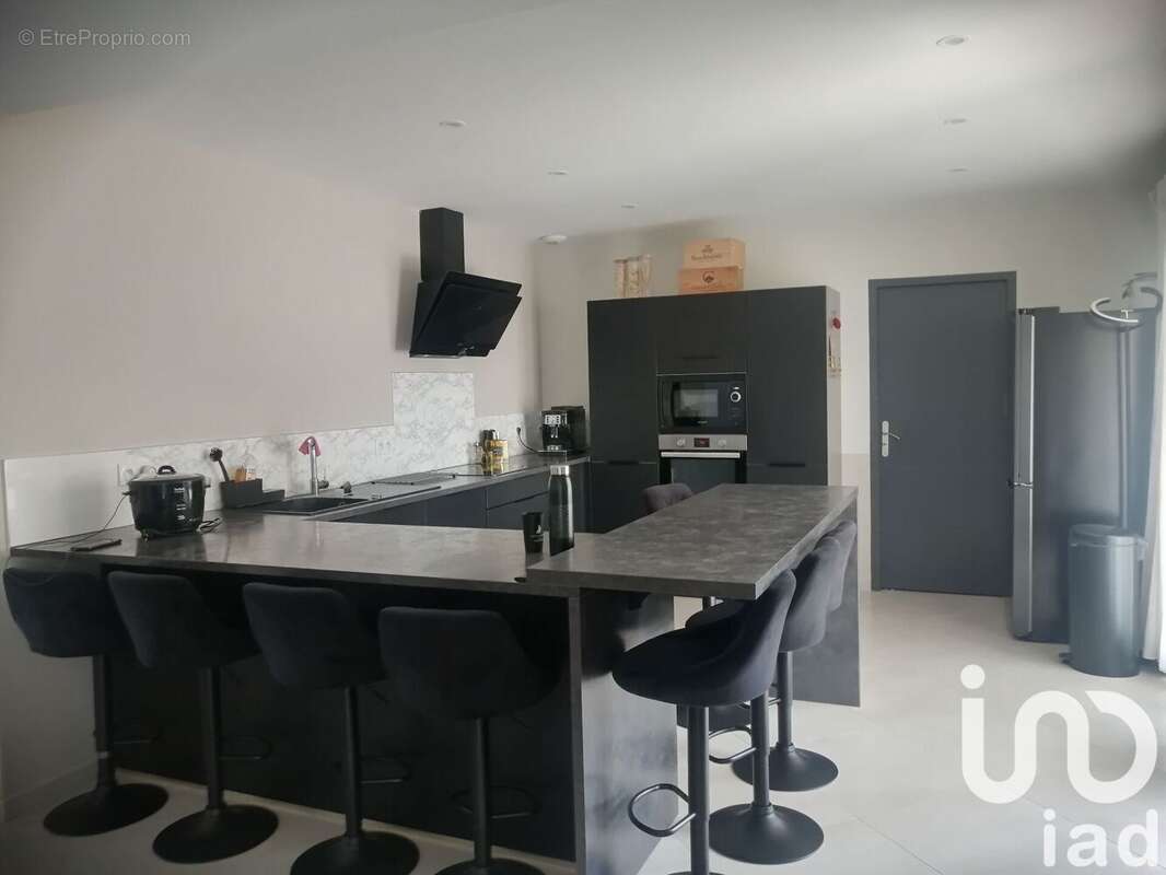 Photo 3 - Maison à SORGUES