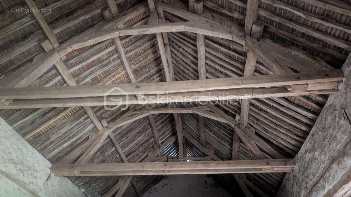 Maison à SAINT-GERMAIN-SOUS-DOUE