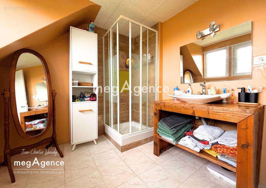 Maison 4 pièces sur sous-sol - photo 6