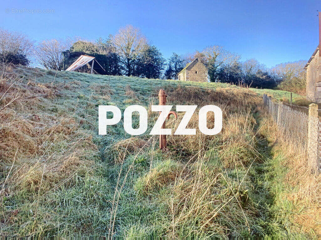 Maison à COULOUVRAY-BOISBENATRE