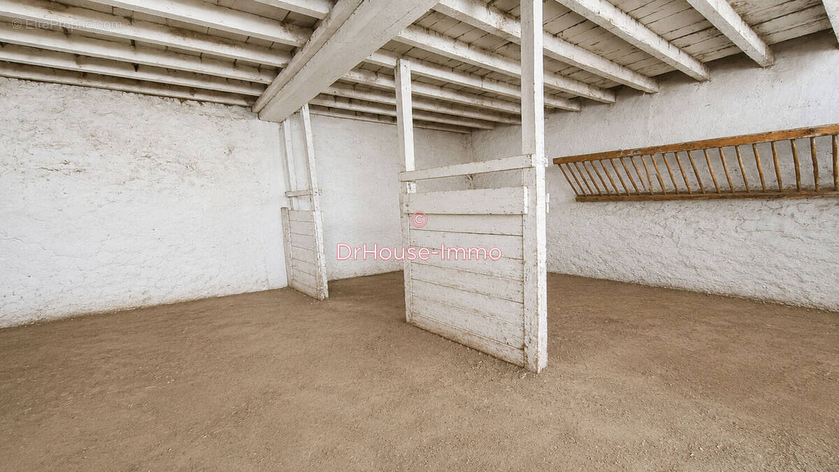 Autre à ARETTE