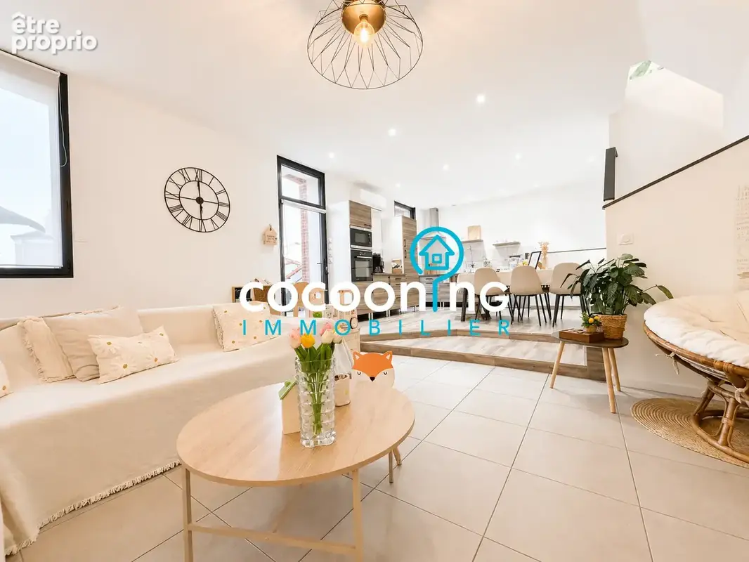 Maison familiale avec beaux volumes et espace indépendant à fort potentiel - photo 1