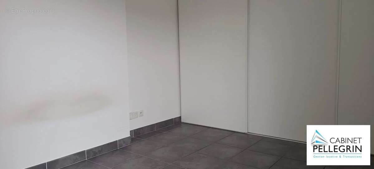 Appartement à MARSEILLE-11E