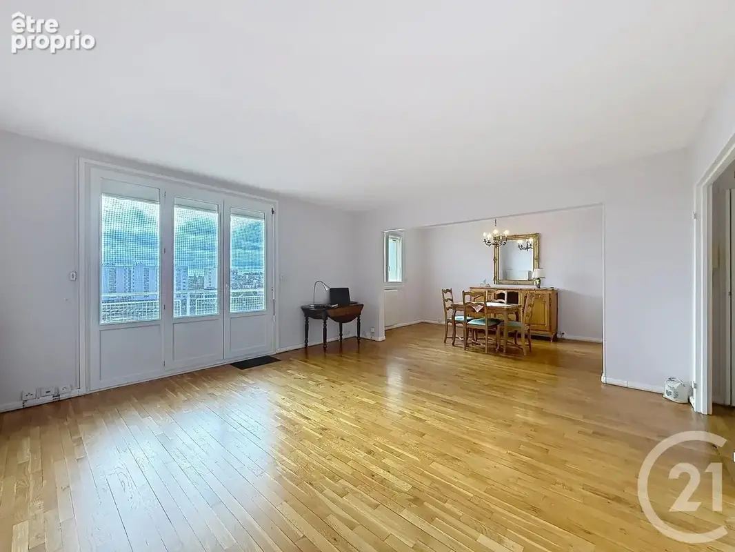 Appartement à SAINT-ANDRE-LES-VERGERS
