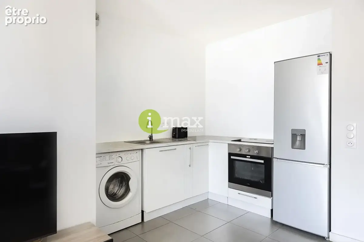 Clichy gare clichy/levallois -  2 pieces - 299 000 fai - photo 2