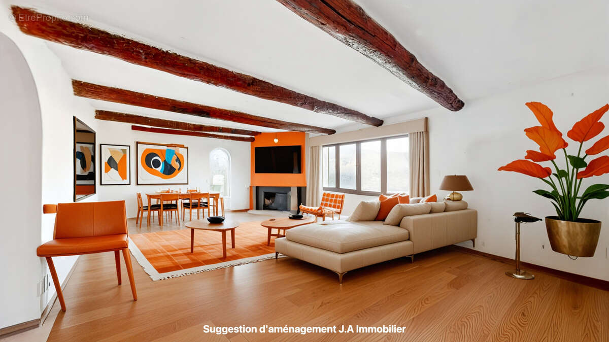 Maison à rénover, piscine, terrain 1660 m2 - photo 6