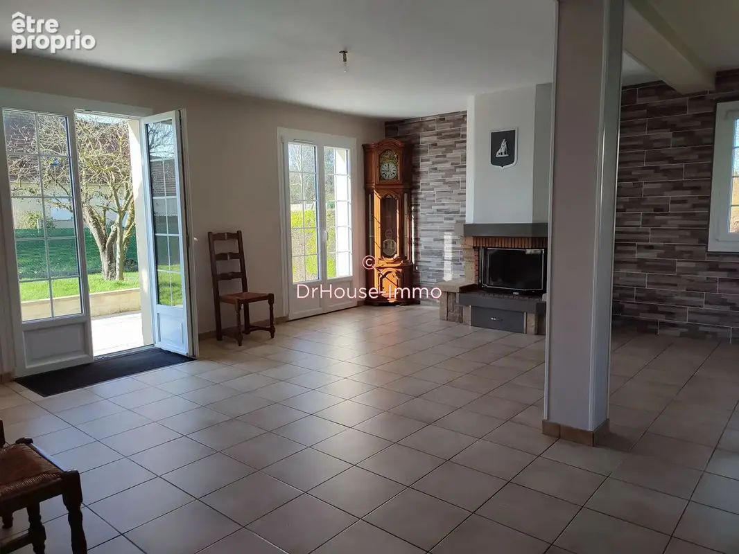 Maison 5 pièces 104 m² à vendre à Sainte-Croix-Sur-Mer (14480) - photo 12