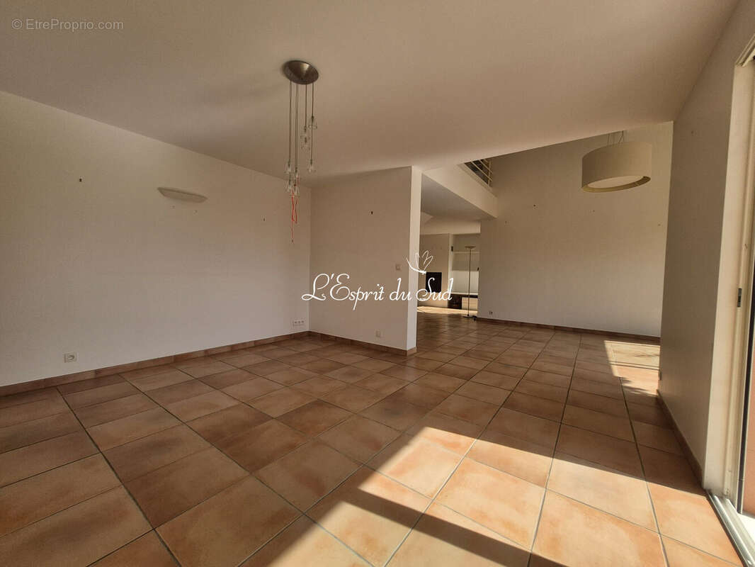 Maison 220 m² à Rabastens  - photo 5