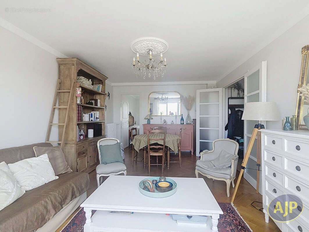Appartement de 79 m² - Rennes Jeanne d'Arc (Métro ligne B) - photo 3