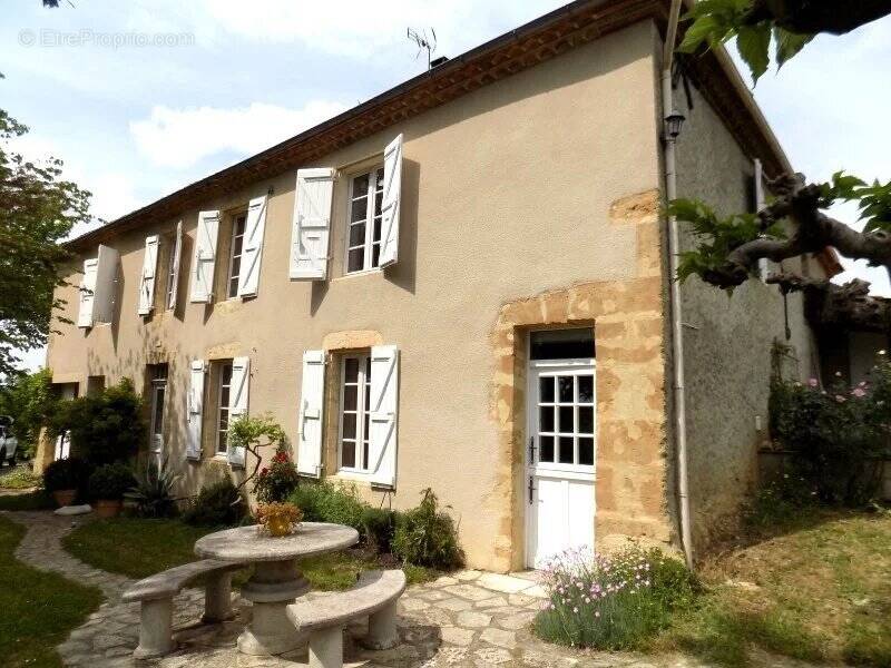 Maison à MIRANDE