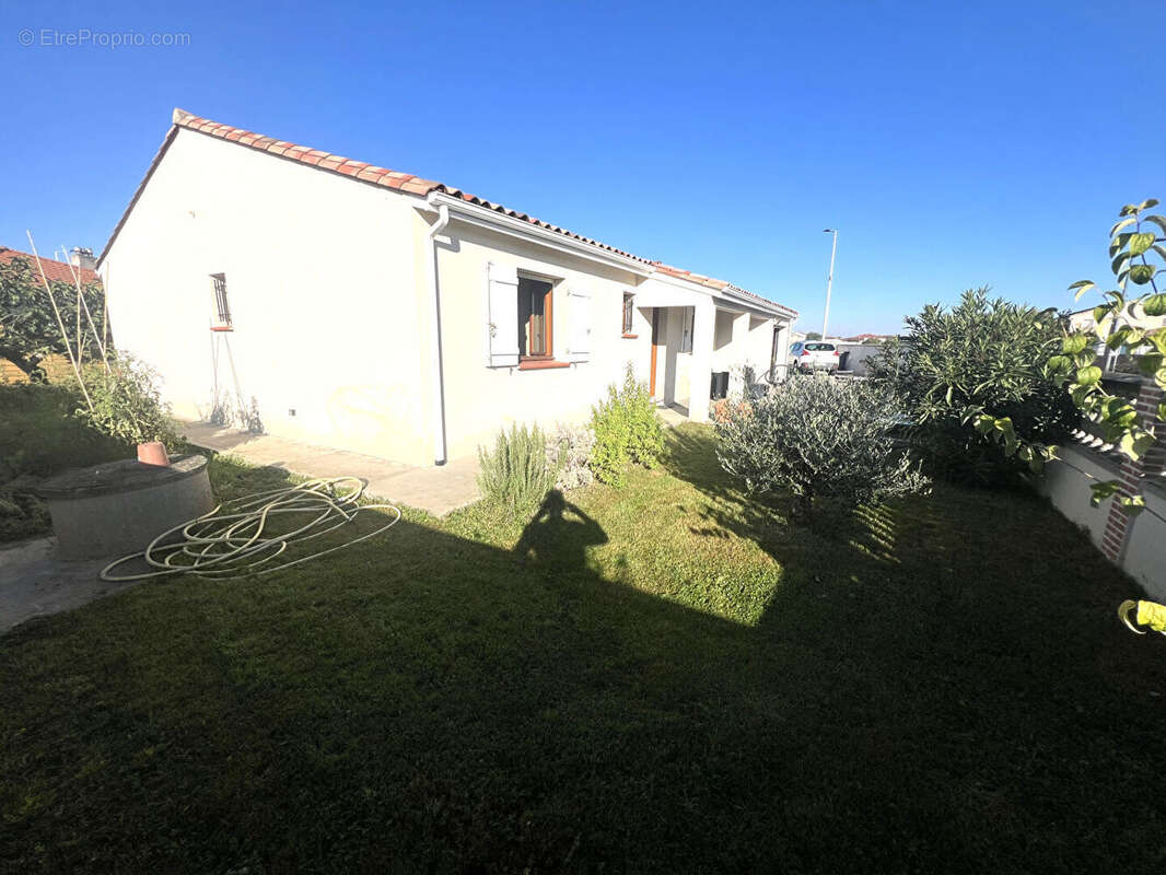 Maison à LESPINASSE