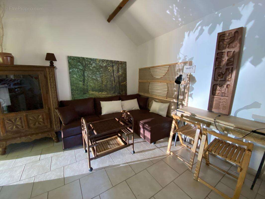Maison à LES EYZIES-DE-TAYAC-SIREUIL