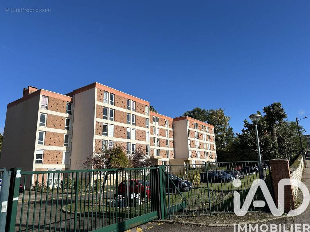 Photo 1 - Appartement à SAINT-PIERRE-LES-ELBEUF