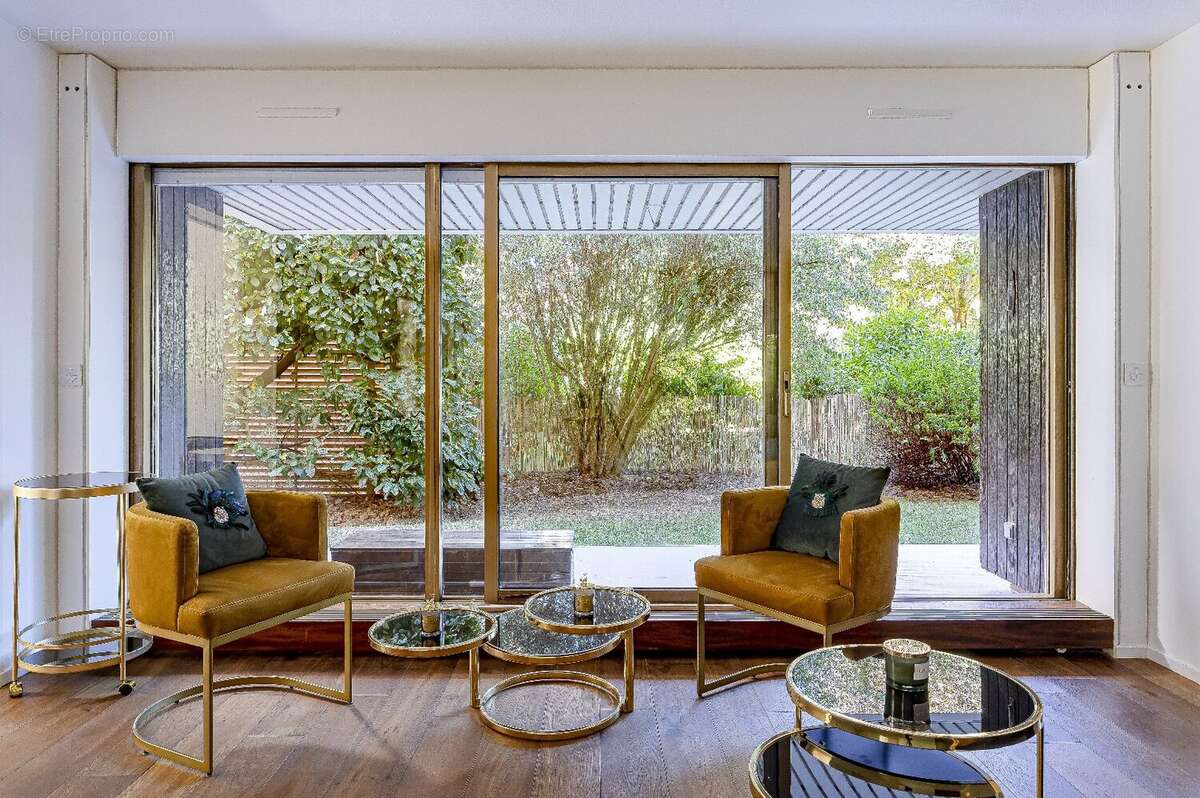 Appartement à LE CHESNAY