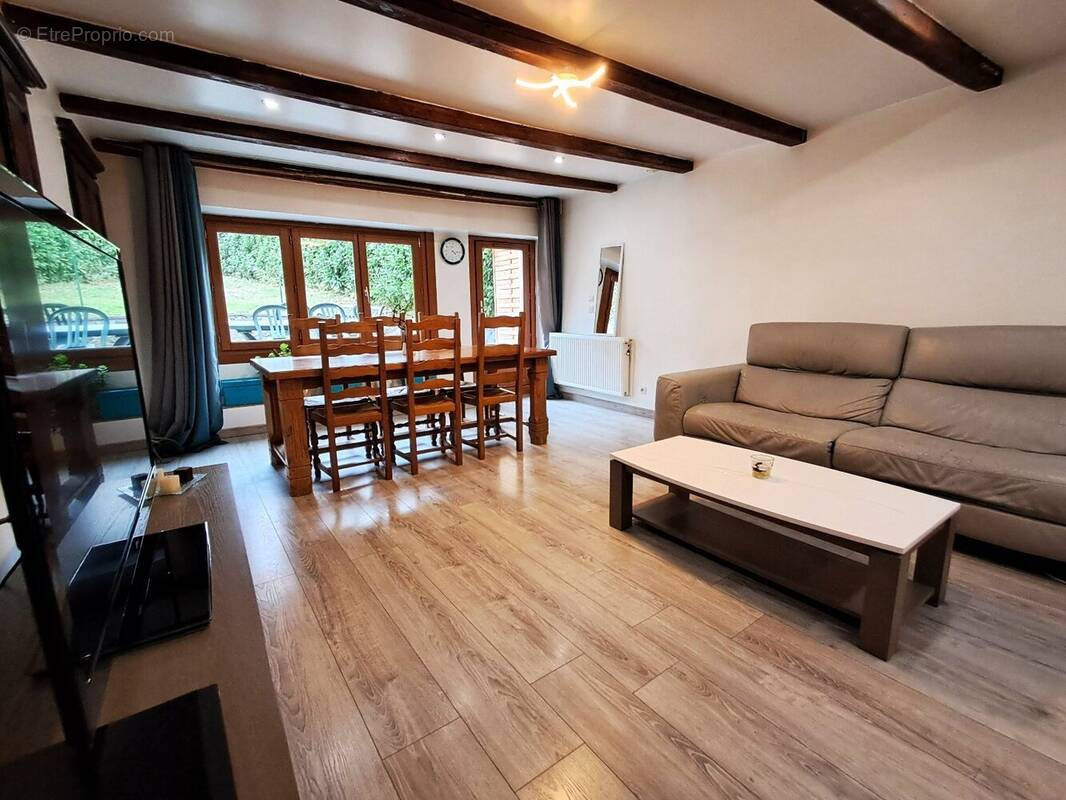 Maison à THORENS-GLIERES