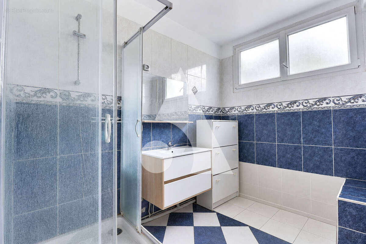 Appartement à NOISY-LE-SEC