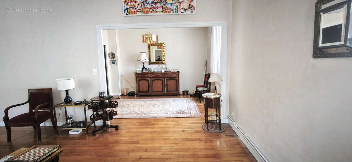 Appartement à VICHY