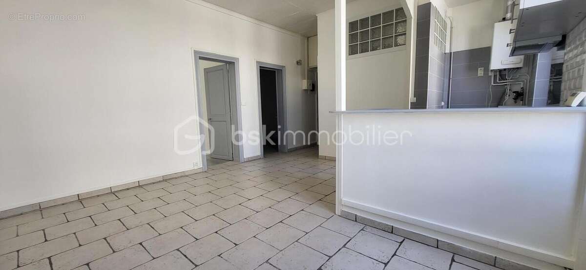appartement F3 rénové - photo 7