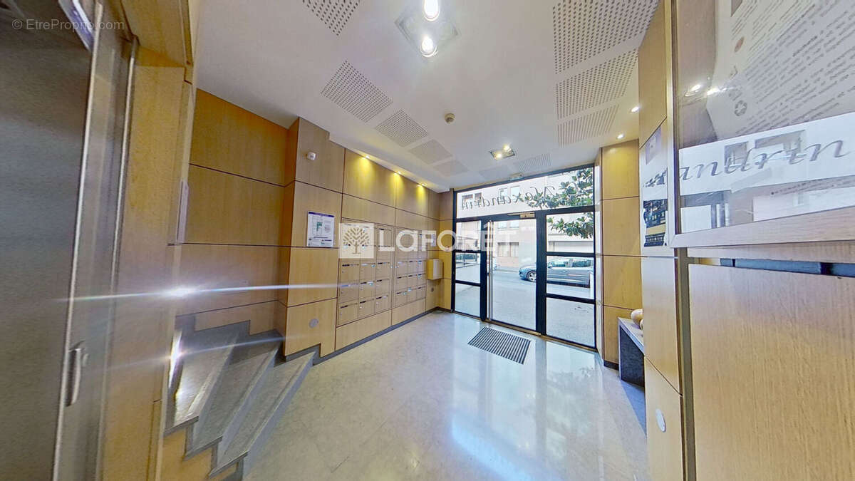 Appartement à LYON-8E