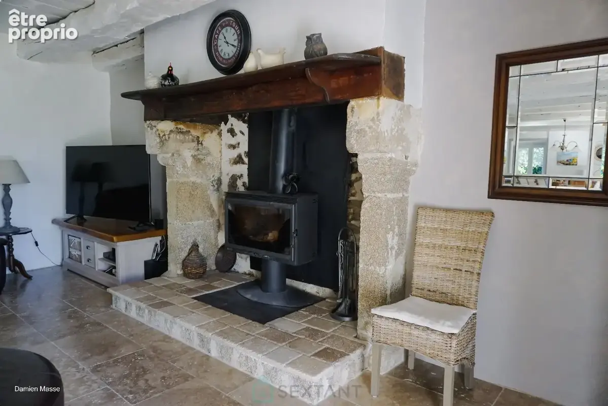 Ancien relais de poste du XVIIe siècle niché au coeur du parc naturel du Périgord vert. - photo 13