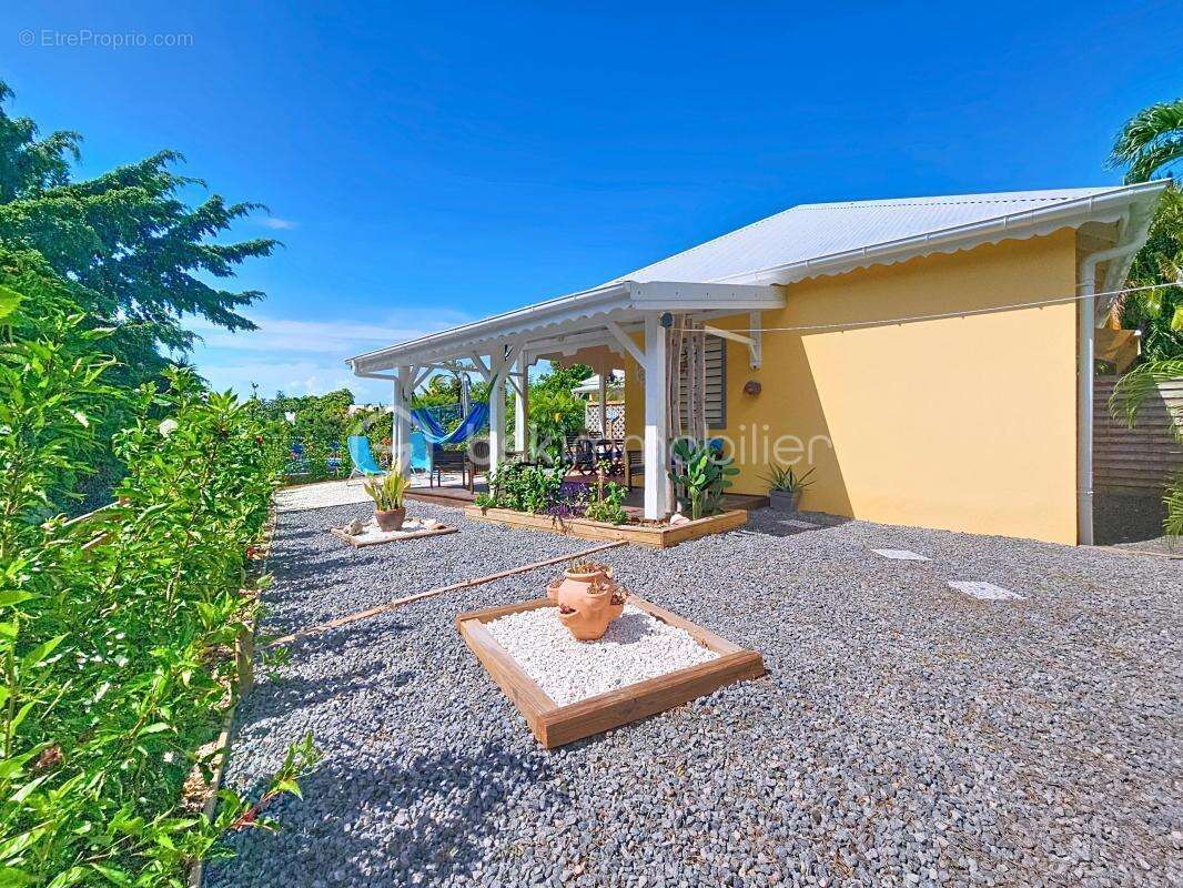 Maison à SAINT-FRANCOIS