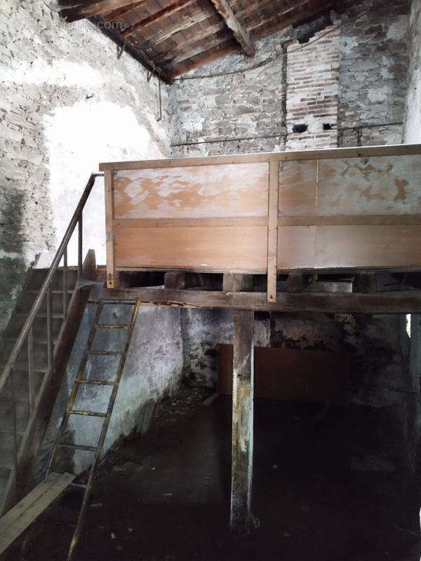 Maison à LEGE